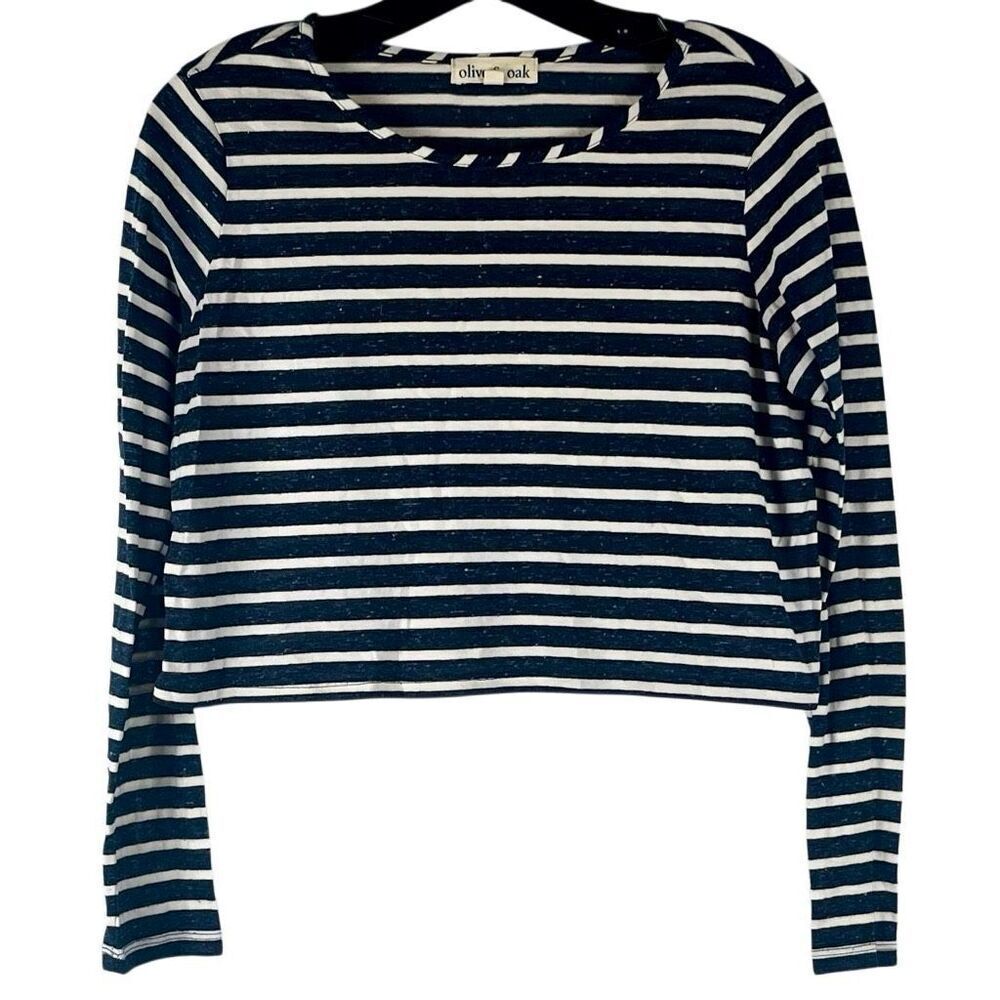 Olive & Oak Stripe Long Sleeve Cropped Top Medium